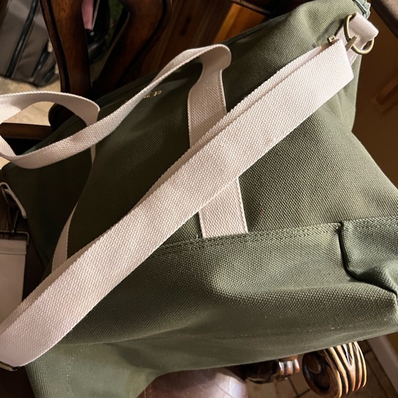 Chief Canvas Olive Green/White Large Tote Bag - Picture 7 of 8